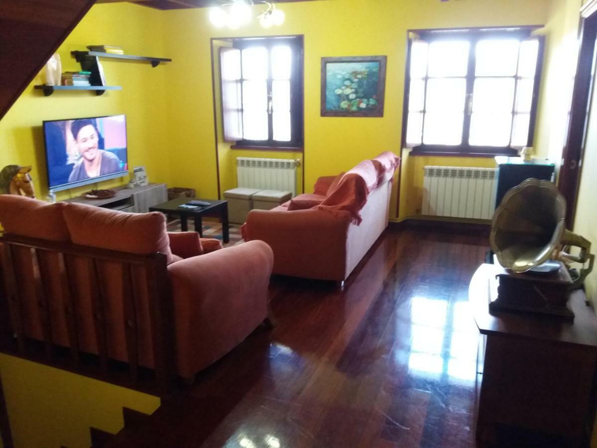 Villa Casa De Julia De Lozano Rinlo Exterior foto